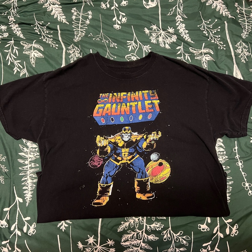 Unisex Marvel Vintage Look XL Black Avengers Infinity Gauntlet T-Shirt